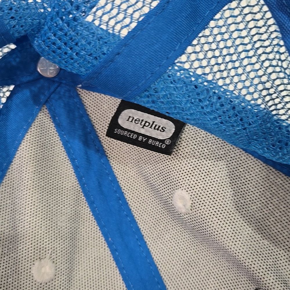Patagonia Blue And White trucker hat - Picture 3 of 6